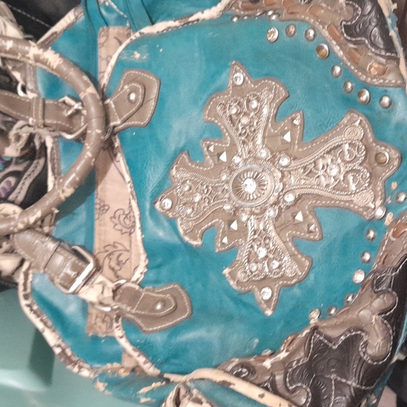 Purses - Picture 13 of 14